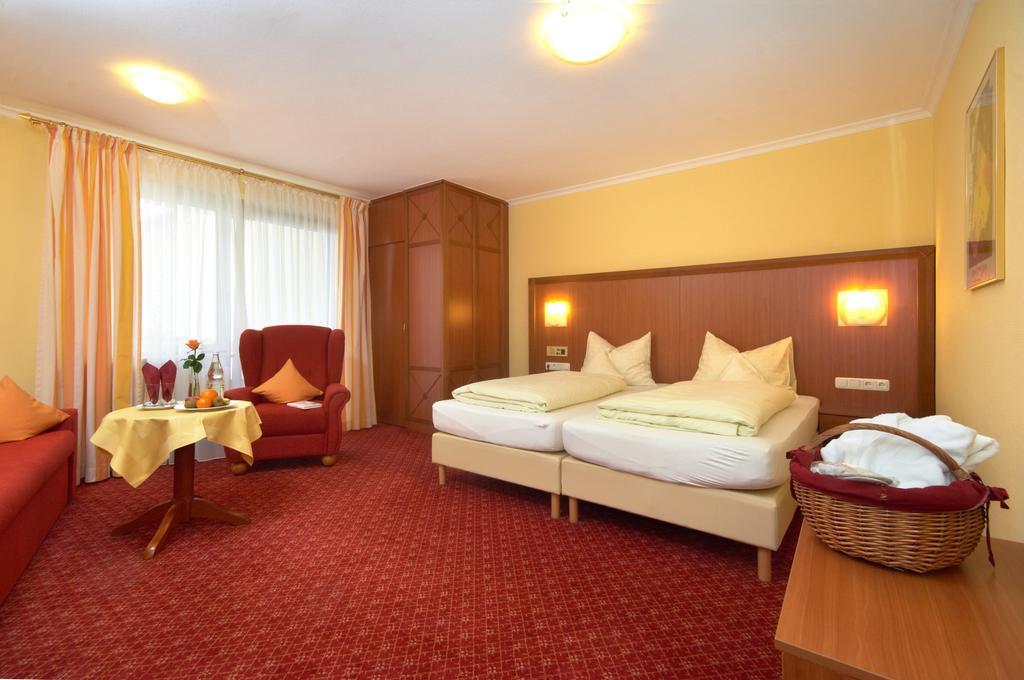 باد غوغنغ Kurhotel Kaiser Trajan الغرفة الصورة